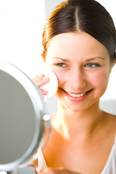 Washing Face