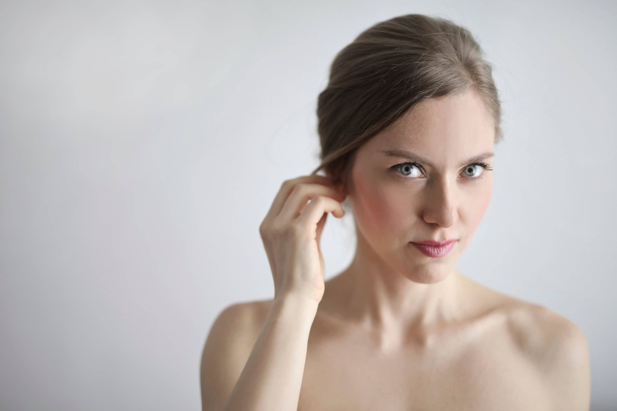 A women with bright skin